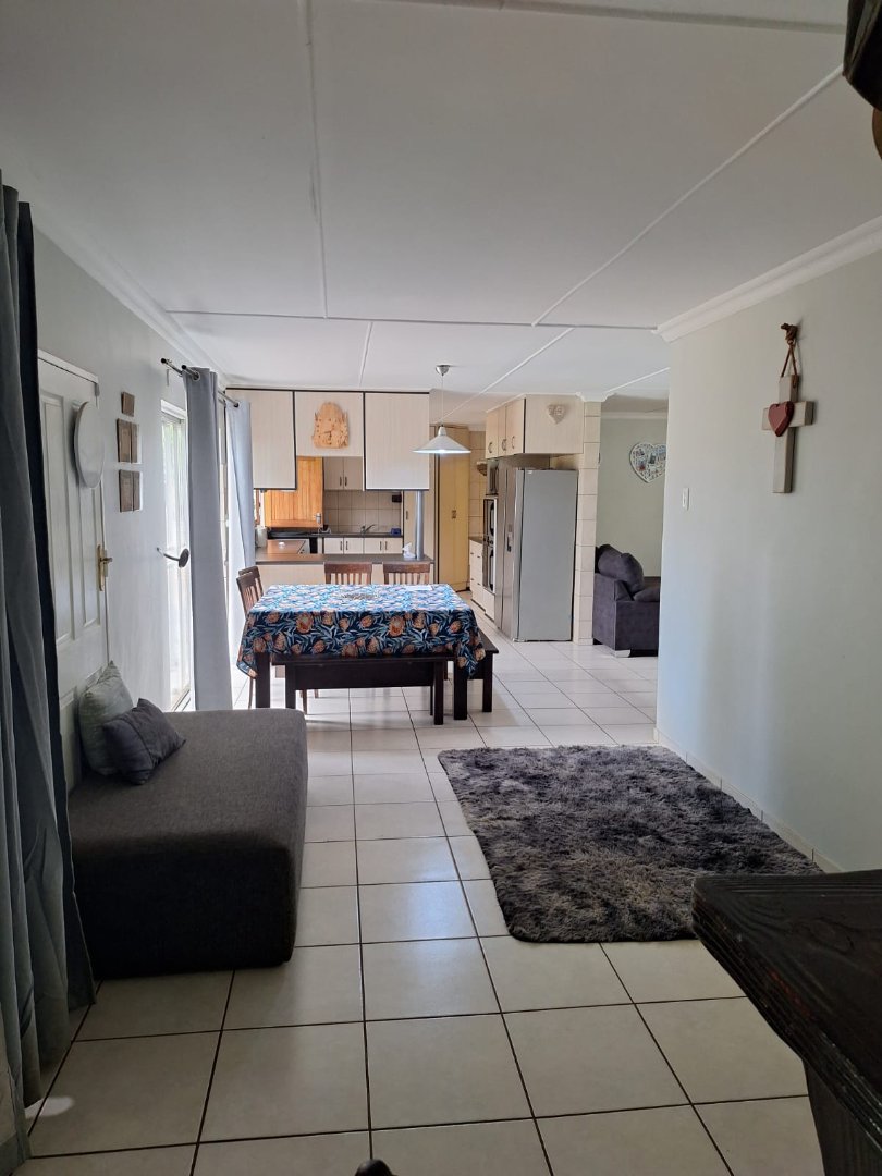 4 Bedroom Property for Sale in Langenhovenpark Free State